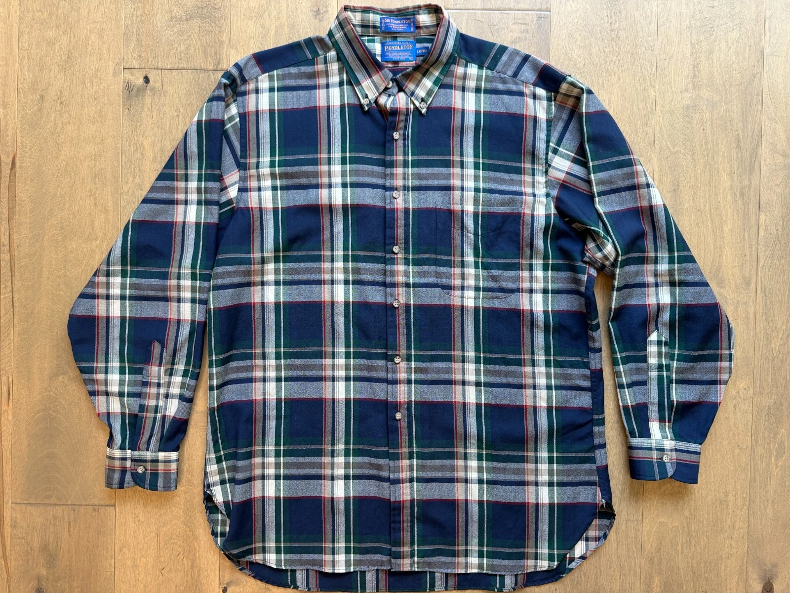 Vintage Sir Pendleton Button Down Plaid Wool Flannel Shirt Men’s XL Long Holes