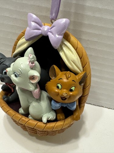 Disney The Aristocats Sketchbook Holiday Ornament Kittens Basket 2012 RARE - Picture 3 of 11