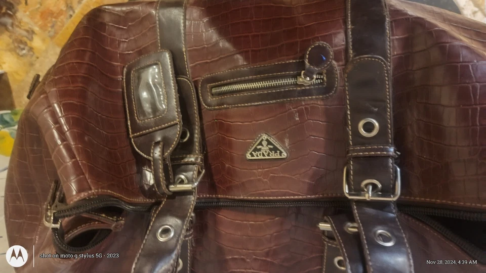 Prada Bolso de Mano Cuero Auténtico Usado Bandolera Foto 2 de 4