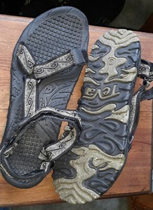teva aztec sandals