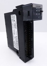Allen-Bradley 1756-M02AE/A Ser.A F/W:3.10 2 A...