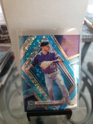 2019 Panini Chronicles Spectra Neon Blue #47 Trevor Story /99