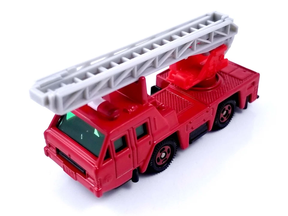 Camión de bomberos Tomy Tomica Nissan diésel escalera aérea / #22-43 Foto 2 de 4