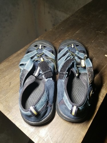 Keen Newport Sport Sandal 9212 Navy Women size 7 (Big Kids Size 5) - Picture 4 of 11