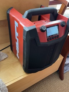 Hilti Radio DAB Bluetooth AM/FM CHARGER 22v & 36v .RC4/36 DAB 01 .230v
