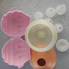 Tupperware Backset Mit Spitzbehälter, Aufbewahrung Cupcake und Orange Dose