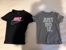 LOT OF 2 GORGEOUS LIMITED EDITION NIKE SIZE 5 KID TEE SHIRTS 4/5 5/6