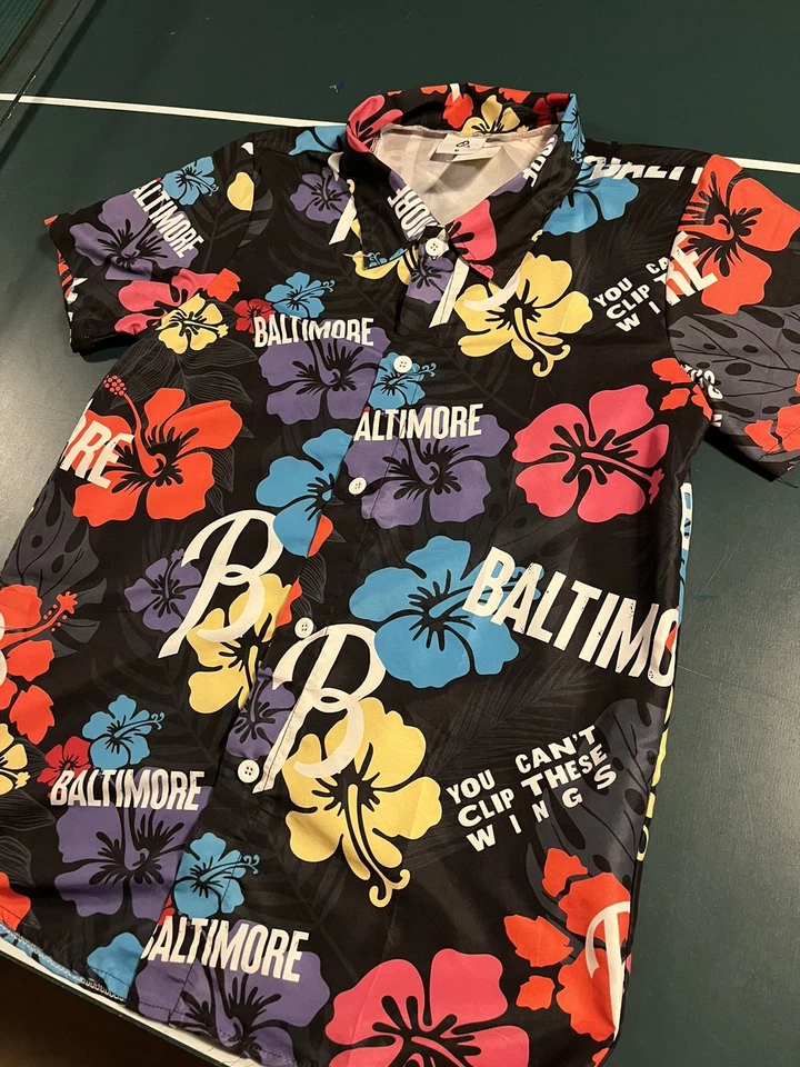 NEW Baltimore Orioles Hawaiian Shirt Giveaway MEDIUM City Connect MLB Floral - Image 2 of 4