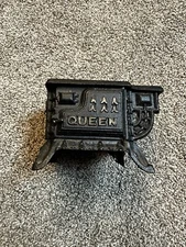 Vintage Minature Queen Cast Iron Stove For Dollhouse