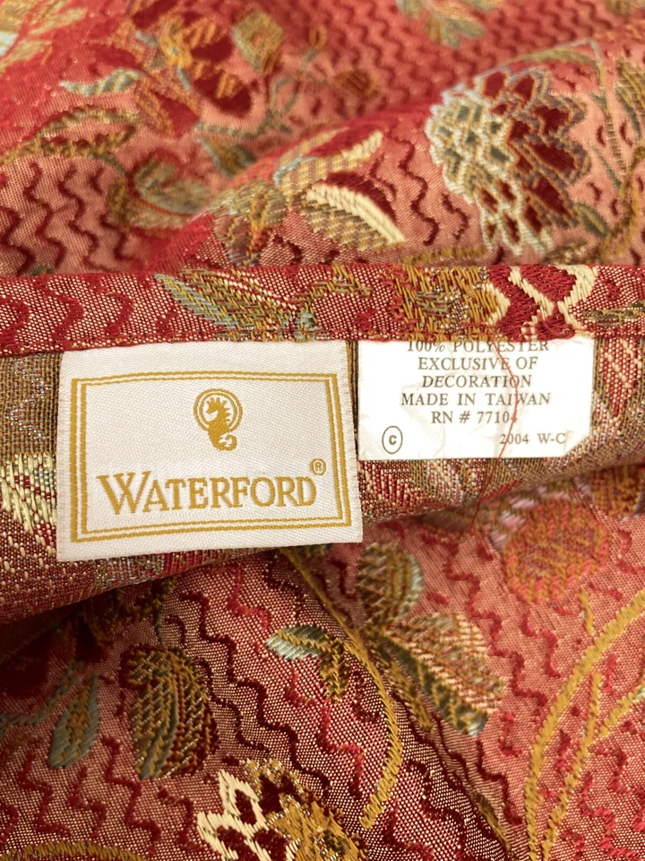 2 красных цветочных жаккардовых наволочки Waterford с кисточками из парчи и гобелена - Изображение 2 из 4