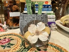 Vintage 1970 Floral Lucite Paperweight