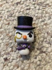 Funko DC Comics 2023 Calendario de Adviento Mini Día 17 Figura Brillante Muñeco de Nieve Pingüino