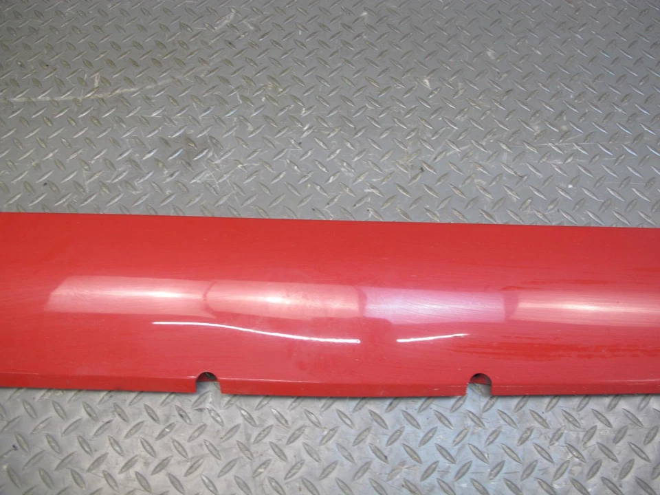 1987 - 1995 年 PORSCHE 928 S 摇杆成型面板裙子右侧和左侧套装红色 — 第 3/4 张图片