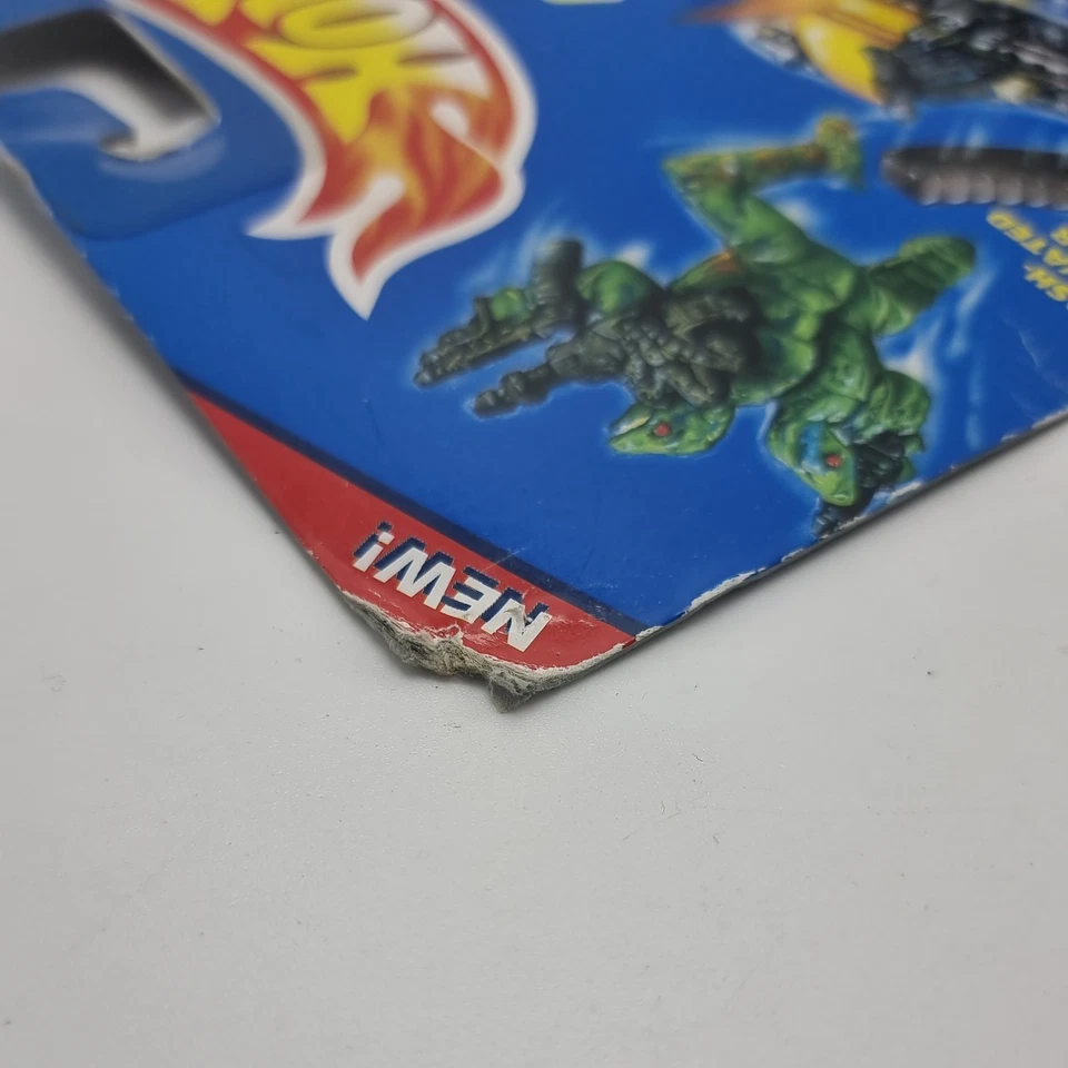 Vintage 1995 Hot Wheels Crash & Smash Bikes Cyber Force Stryker & Launcher Seat - Image 4 of 4