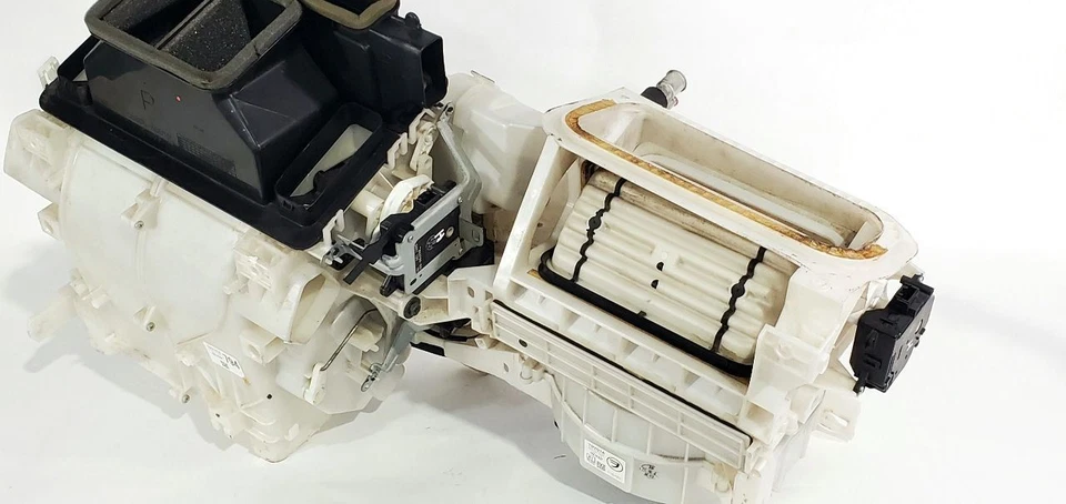 Lexus GX470 2006 2009 OEM AC evaporador carcasa completa con motor soplador Foto 2 de 4