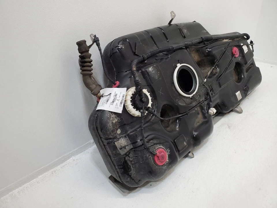 2004-2010 TOYOTA SIENNA Fuel Tank FWD 20 Gal 7700108060 04-10       - Image 2 of 4