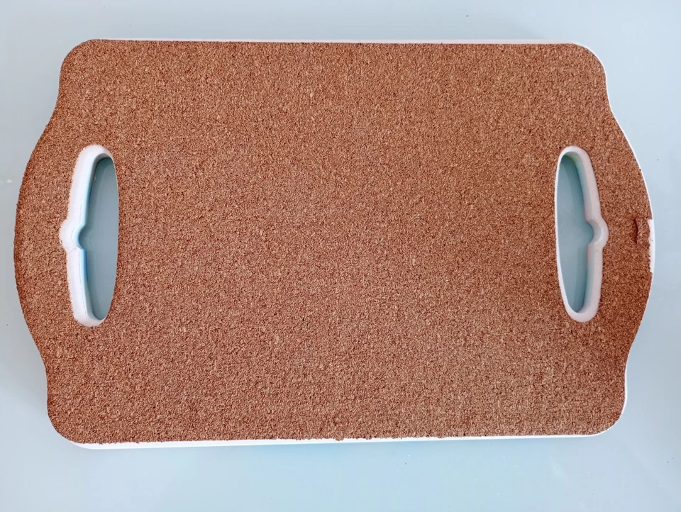 tagliere smerlato in ceramica con retro in sughero decorazione siciliana - Immagine 2 di 3