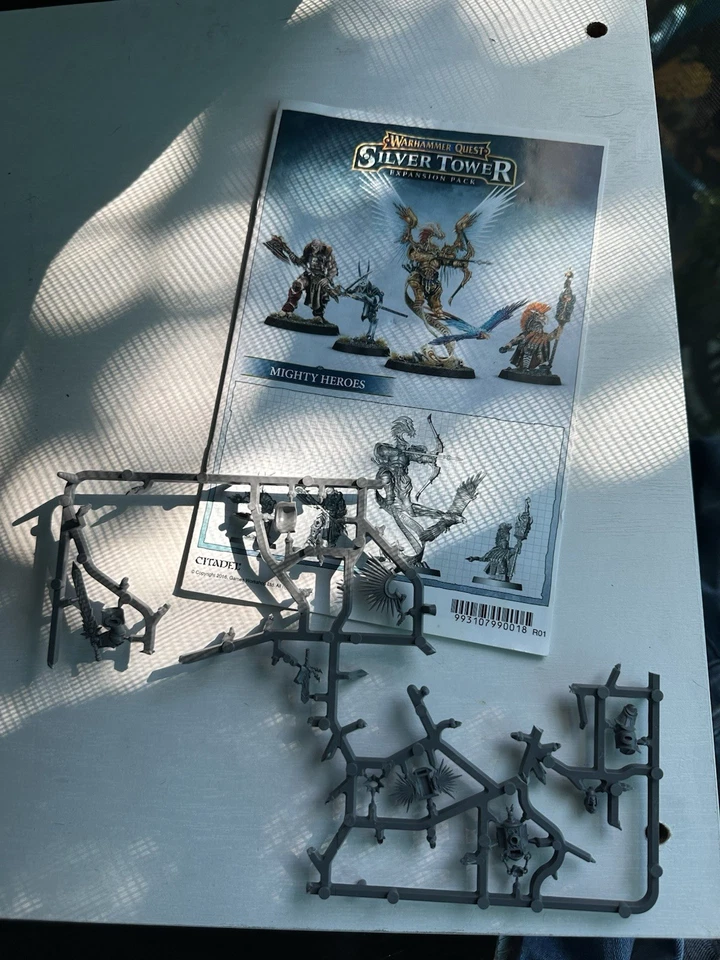 Огромный лот винтажных Warhammer и Warhammer 40k запасные части-games Workshop - Изображение 3 из 4