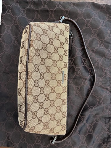 Authentic Gucci Boat Pochette