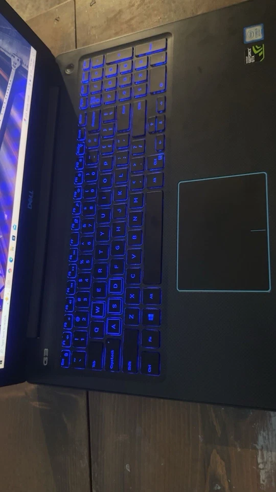 Dell 15.6'' FHD Laptop I5-8300h 8gb RAM 1tb HDD GTX 1050 TI 4gb HDMI Win10 - Image 3 of 4