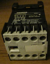 Siemens  3TH2040-0JB4 Relay