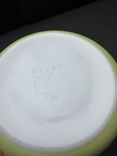 Vintage Pyrex Green Spring Blossom Baking Dish & Lid 750ml 472-B Crazy Daisy - Picture 10 of 17