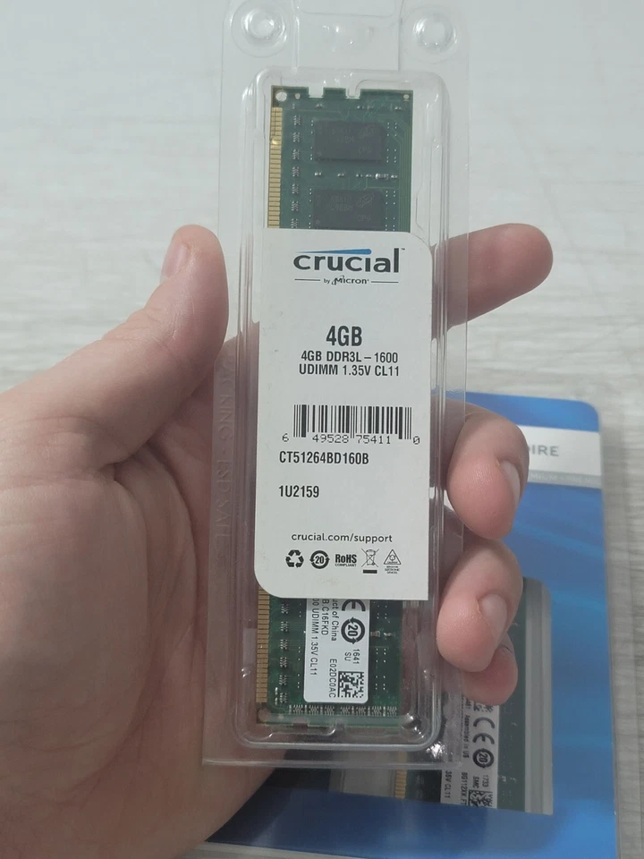 New Sealed Crucial 12GB (3x 4GB) KIT DDR3L 1600MHz Desktop Memory - Image 2 of 4