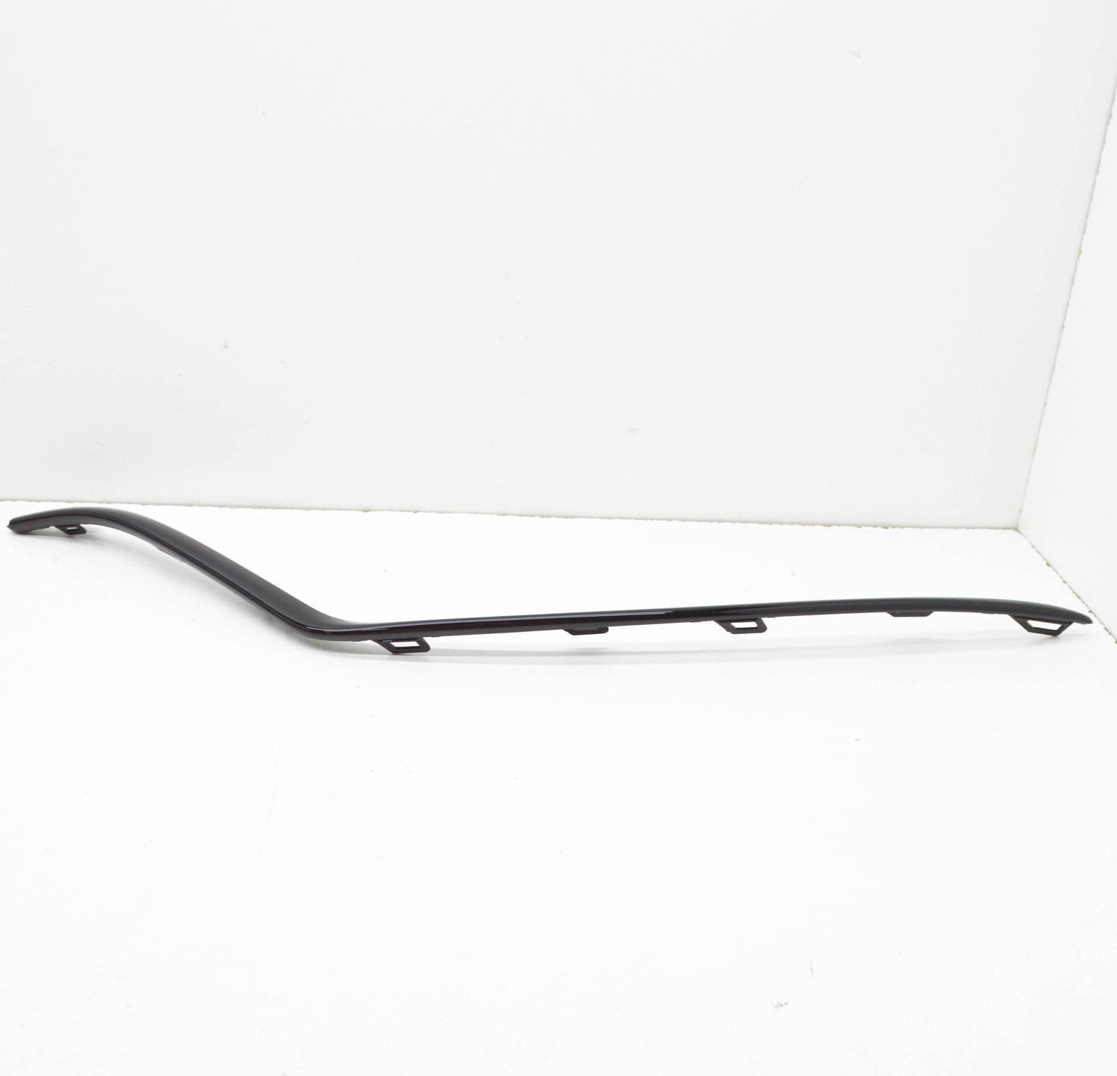NEW MB GLE W167 FRONT BUMPER LEFT LOWER TRIM STRIP A1678857103  