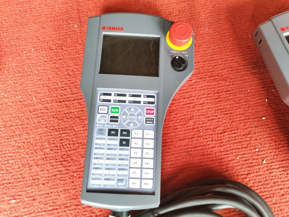 P:VT46,47 YAMAHA PBX 5M Robot Enseñar Colgante,GRAN FORMA. UPS GRATIS O ENVÍO FEDEX Foto 2 de 4