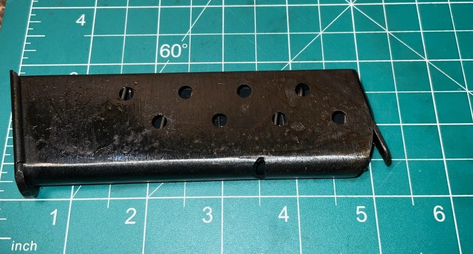 Cargador de fábrica Zastava modelo 57 Tokarev 7,62x25 9 rondas Foto 4 de 4