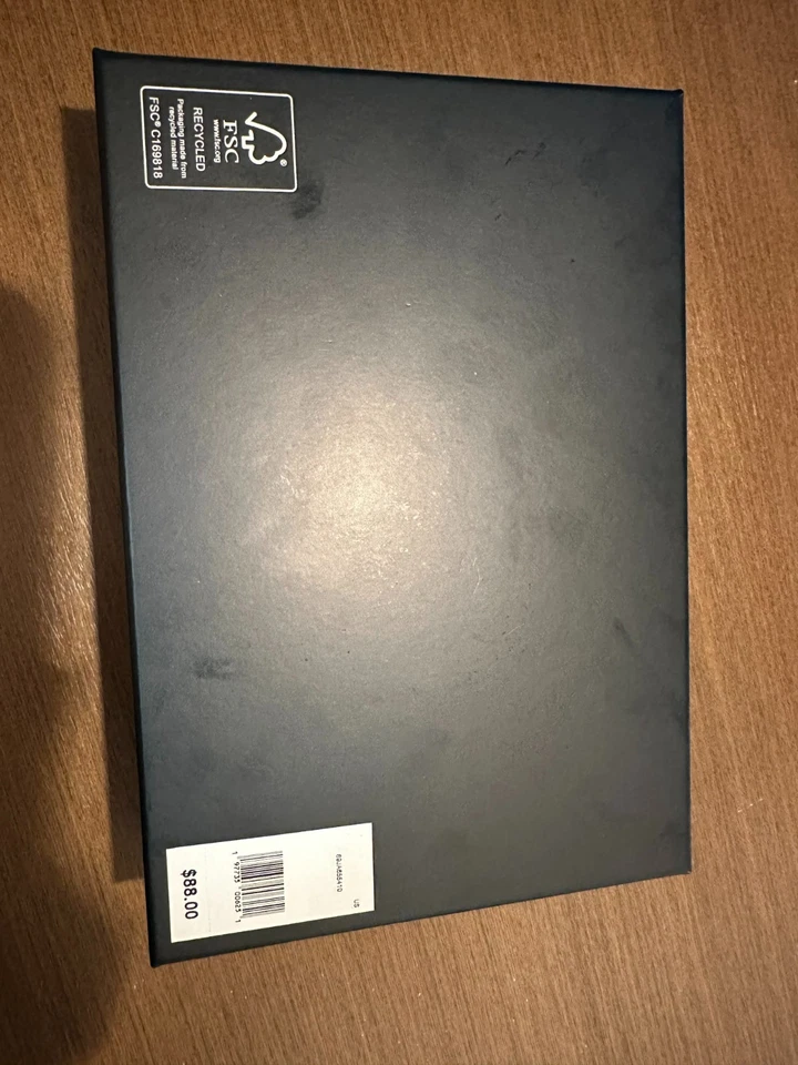 Tommy Hilfiger Navy Wristlet Set – Gold Hardware, Dual Pouch, New in Box - Image 4 of 4