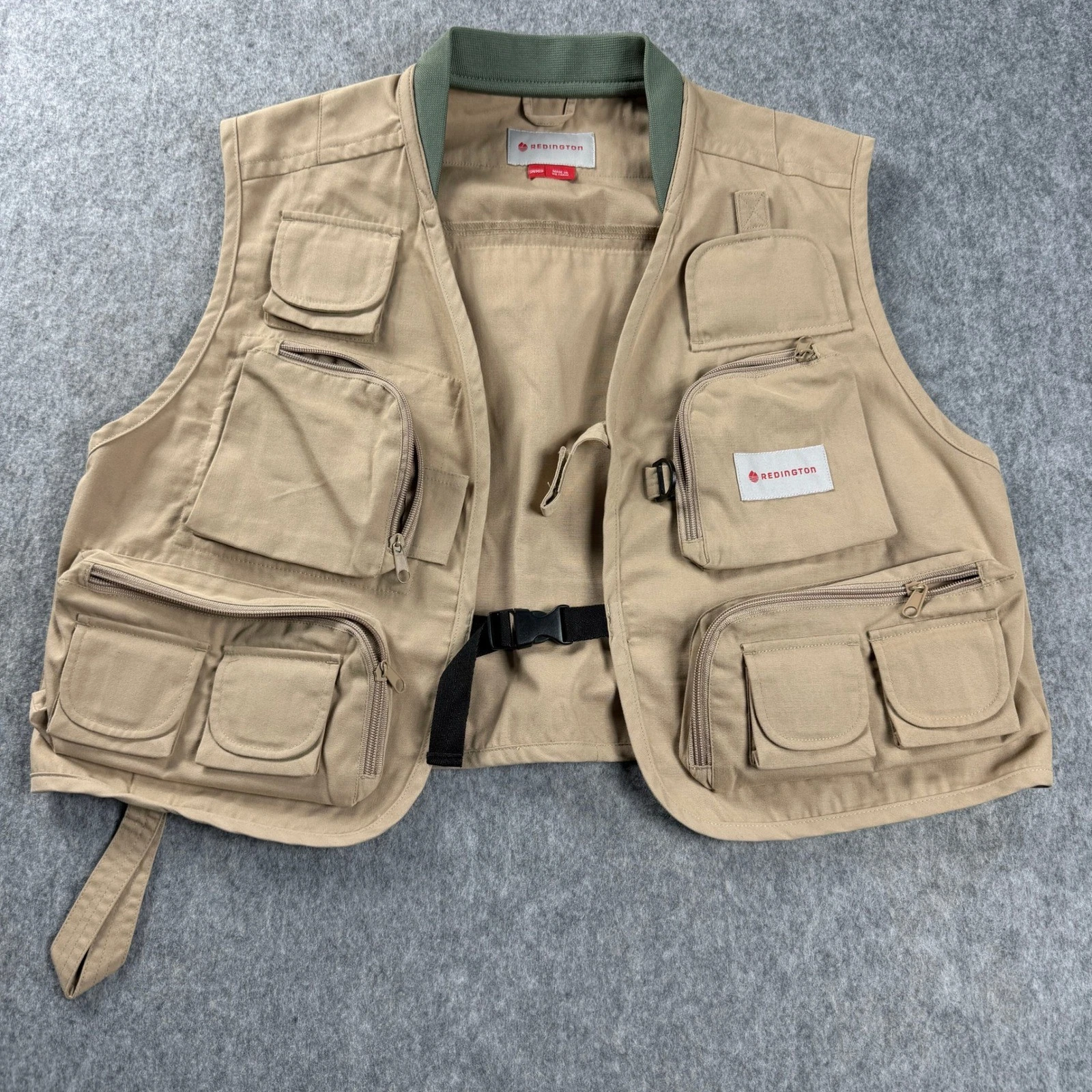 Redington Fly Fishing Size S/M Multi Pocket Guide Utility Wading Gear Tools Vest
Opens in a new wind