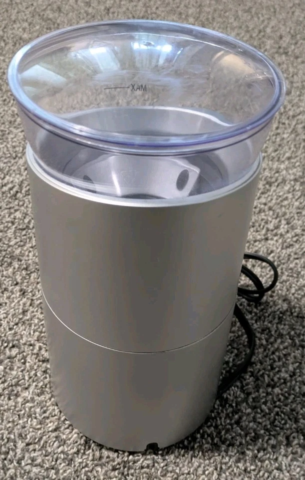 Nesco Burr 咖啡研磨机 BG-88 - 灰色 — 第 3/4 张图片