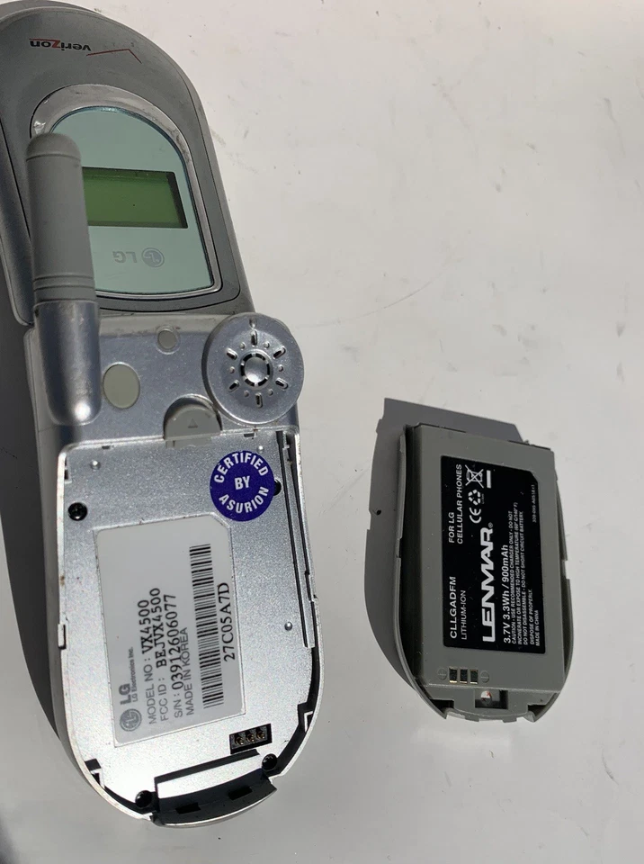 LG VX4500 Verizon Silver Flip Cell Phone Bundle Tested Works - Image 4 of 4