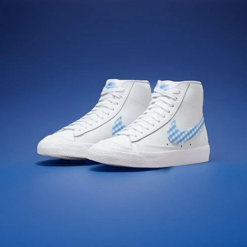 Nike Blazer Mid '77 Damen Schuhe Gr. 38 NEU FD9163-100 weiß babyblau Sneaker