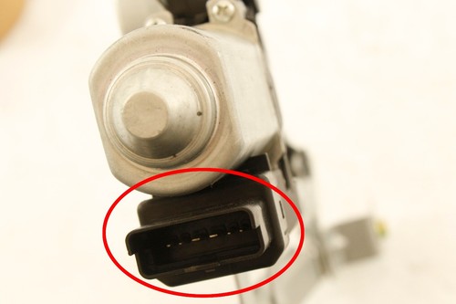 RENAULT CLIO MK3 2005-2012 FRONT LEFT SIDE WINDOW REGULATOR MULTI PIN MOTOR 2/3 - Picture 6 of 6