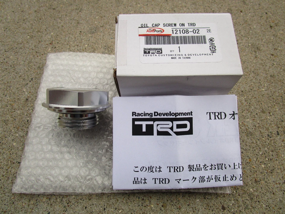 03-11 TOYOTA CAMRY TRD PERFORMANCE TAPA DE LLENADO DE ACEITE DE MOTOR OEM NUEVO Foto 3 de 4