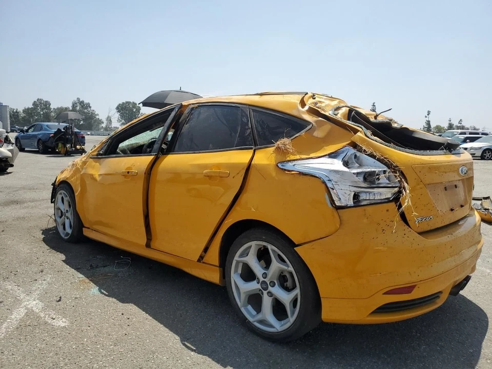 Caja de fusibles Focus 2014 cabina 6683934 Foto 3 de 4