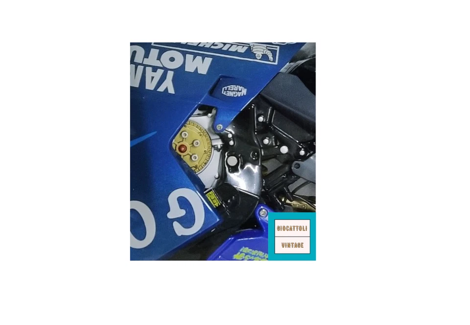 Modello in scala 1/6 YAMAHA YZR M1 -VALENTINO ROSSI - RARA E NUOVA - Immagine 3 di 3