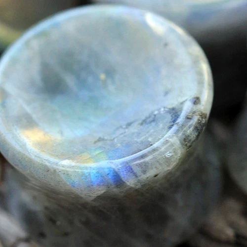 PAIR of Natural White Labradorite Concave Stone Saddle Plug - Image 4 of 4