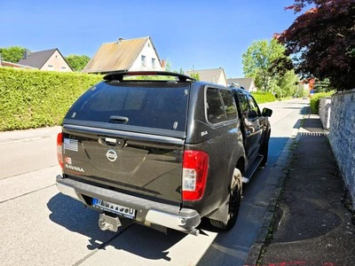 Nissan Navara 2.3-D 4x4 Automatik Tekna Double-Cap - Bild 1 von 4