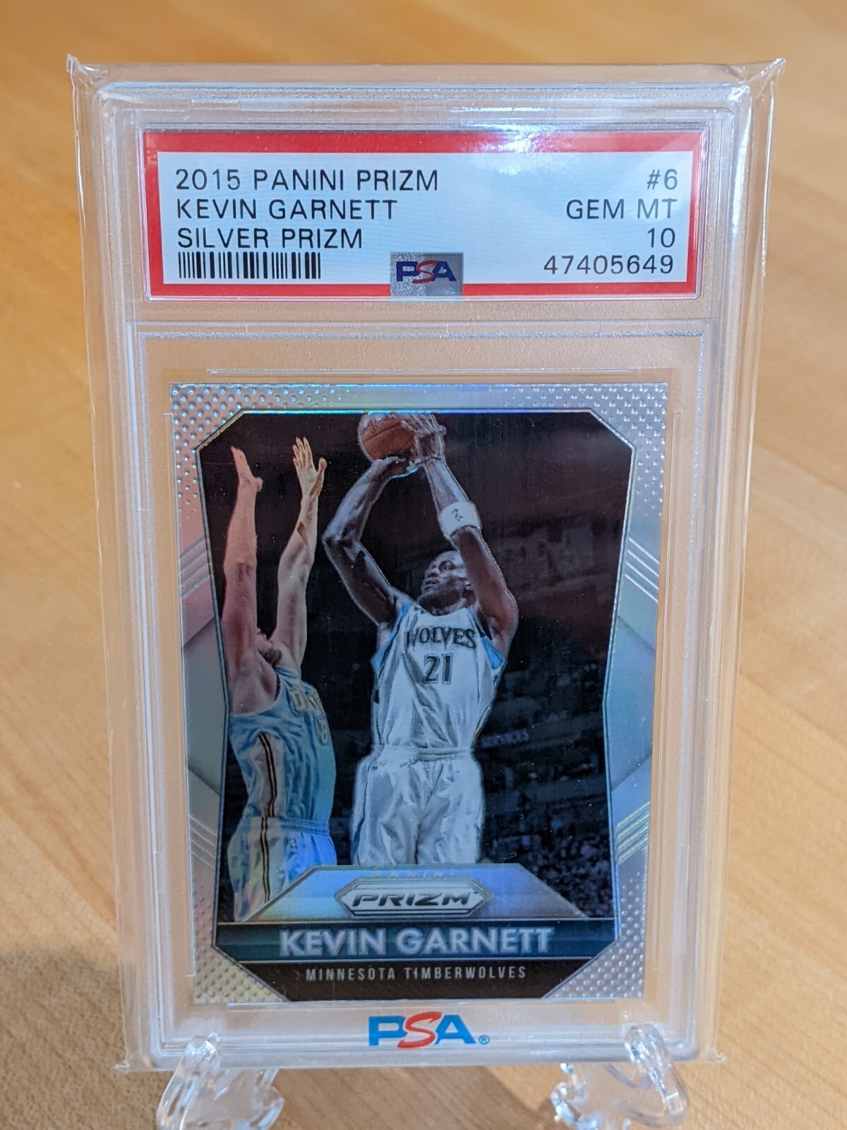 Kevin Garnett 2015 Panini Prizm #6 Silver Prizm PSA 10 Gem Mint. Low Pop
