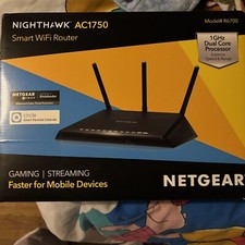 NETGEAR R6700 Nighthawk AC1750 Smart WiFi Router - R6700-100NAS
