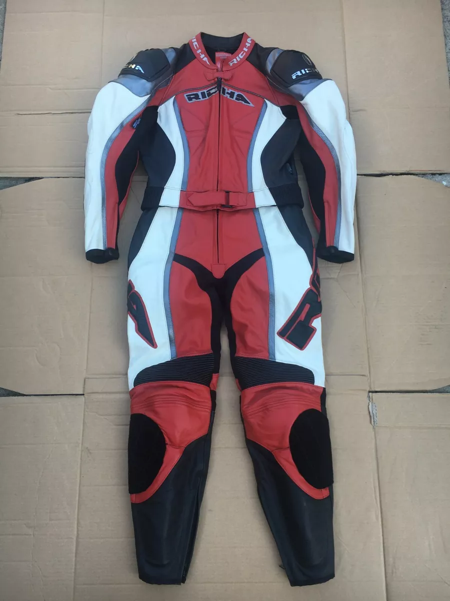 Two piece race best sale suit