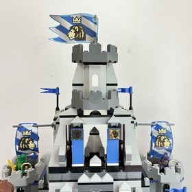 LEGO Castle: Knight&rsquo;s Kingdom II Castle of Morcia 8781 (2004 ) - See Description
