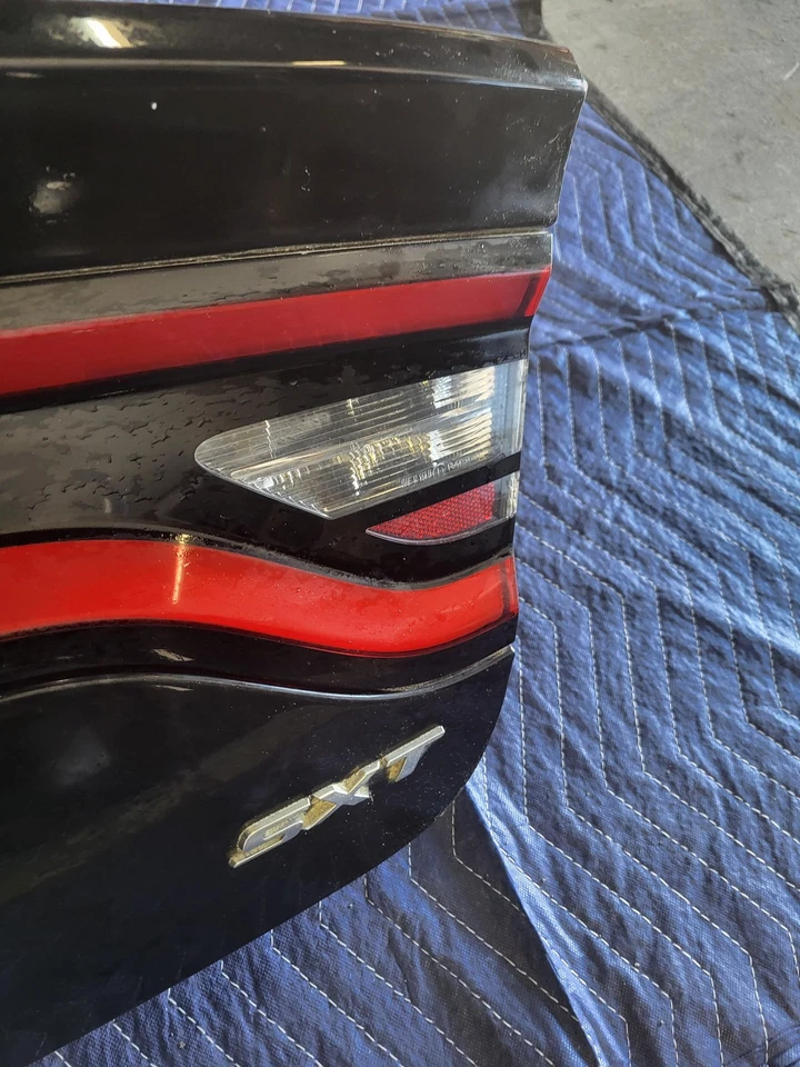 Used Oem Dodge Liftgate Tailgate Trunk Deck Lid Hatch for 2015-2020 Charger - Image 4 of 4