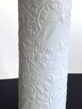 Rosenthal Björn Wiinblad Vase Blumenrelief weiß Höhe 28 cm matt gebürstet