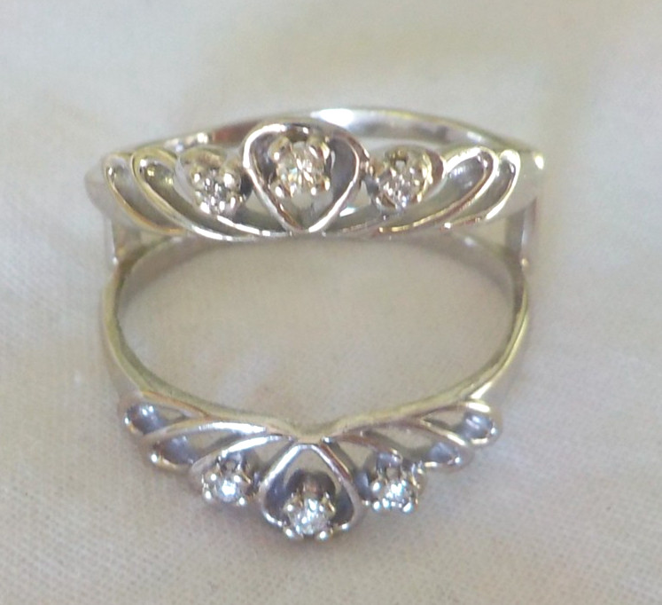 Solid 14K White Gold Split Shank Diamond Ring Jac… - image 10