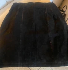 Foxrun Black Suede Skirt NWOT