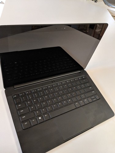 5" gaming laptop computer rz09-0196 charger case bundle works!